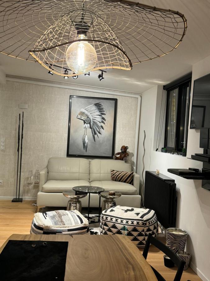 Appartement Vue Tour Eiffel Paris 16 Eme Zewnętrze zdjęcie